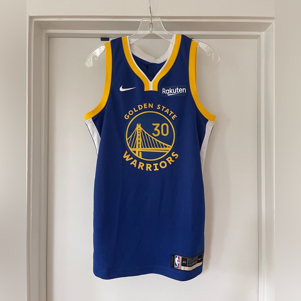 Golden State Warriors Stephen Curry Nike Authentic Jersey - Size S (NEW W/ TAGS)